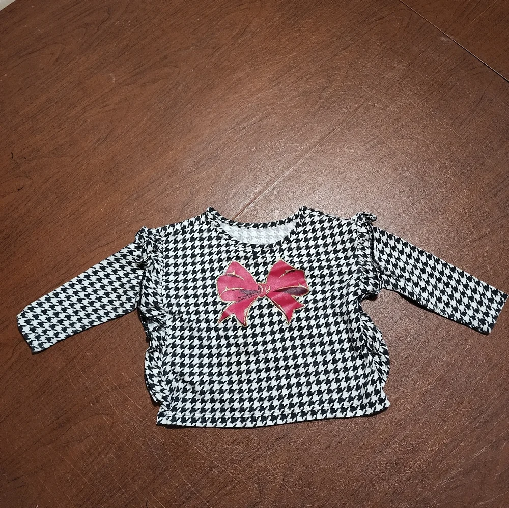 The Children's Place Houndstooth Outfit with Pink Bow